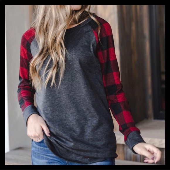 ʀᴀɢʟᴀɴ ᴛᴜɴɪᴄ ᴡɪᴛʜ ʀᴇᴅ ᴀɴᴅ ʙʟᴀᴄᴋ ᴘʟᴀɪᴅ sʟᴇᴇᴠᴇs - Picture 2 of 3